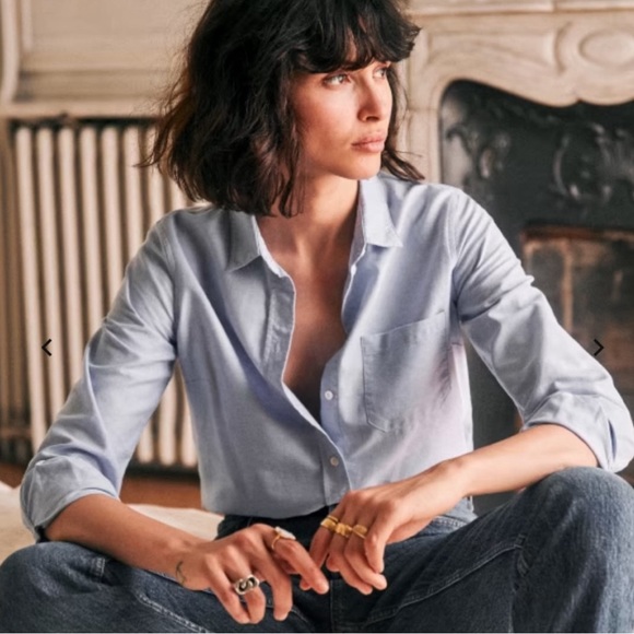 Sezane Tops - Sezane button down size 34